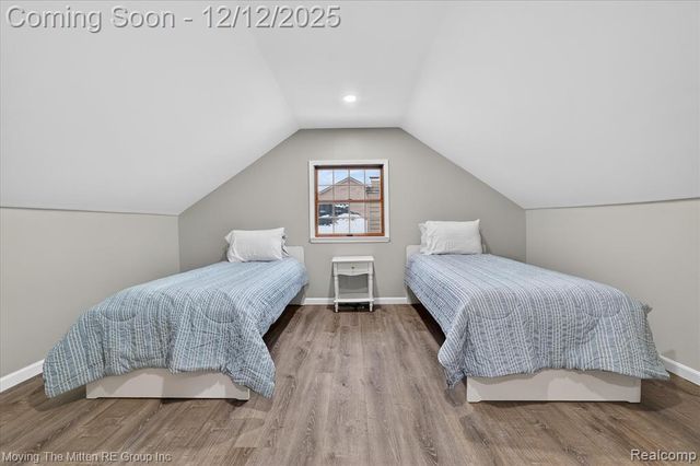 30760 Bayview Drive, Gibraltar, MI 48173