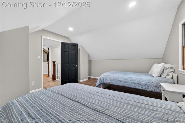 30760 Bayview Drive, Gibraltar, MI 48173