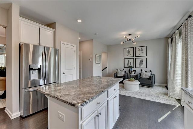 401 Northaven Avenue, Suwanee, GA 30024