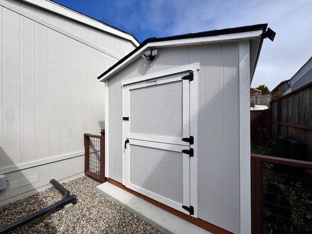 12 Pelican Circle, Half Moon Bay, CA 94019