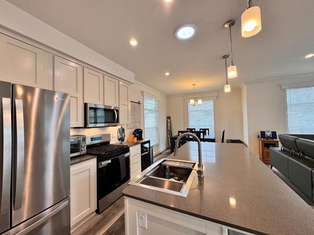 12 Pelican Circle, Half Moon Bay, CA 94019