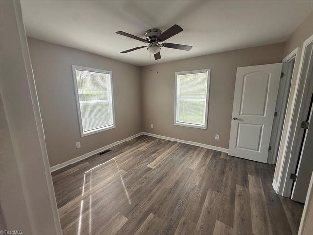 909 Eleanor Drive, Lexington, NC 27295