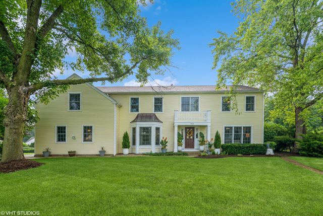 603 Arlington Parkway, Sleepy Hollow, IL 60118