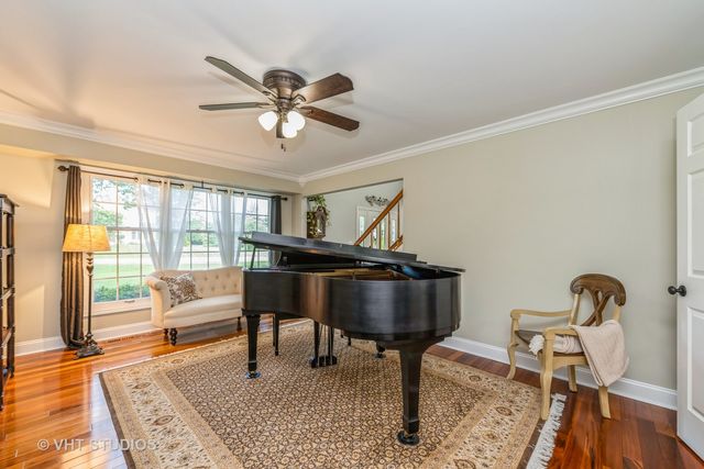 603 Arlington Parkway, Sleepy Hollow, IL 60118