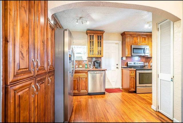 1602 N L Street, Lake Worth Beach, FL 33460