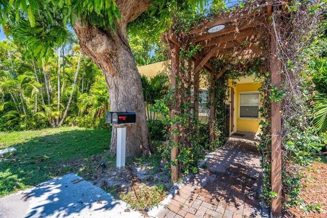 1602 N L Street, Lake Worth Beach, FL 33460