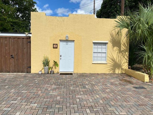 1602 N L Street, Lake Worth Beach, FL 33460