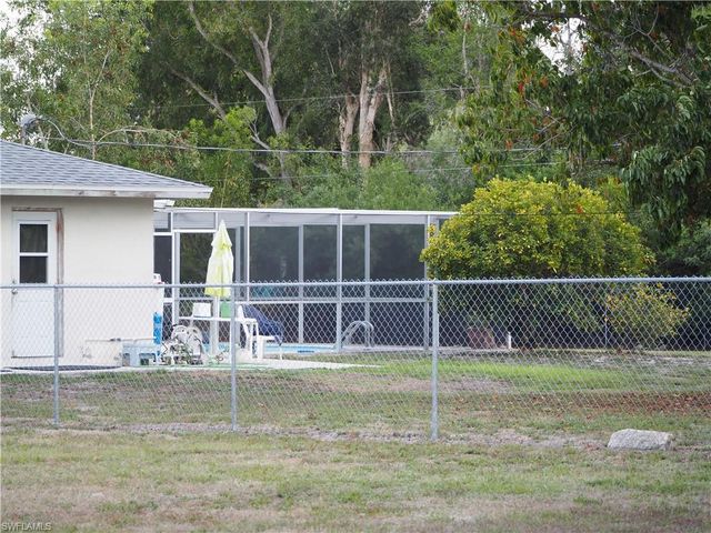 10350 Jef Nik LN, Bonita Springs, FL 34135