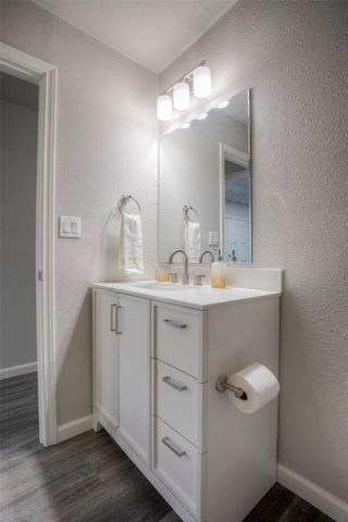 24605 Camwood Ct Road, Huntsville, TX 77320