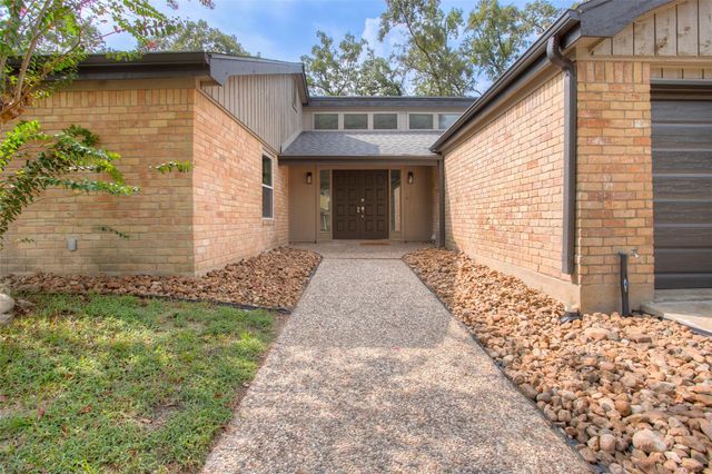 24605 Camwood Ct Road, Huntsville, TX 77320