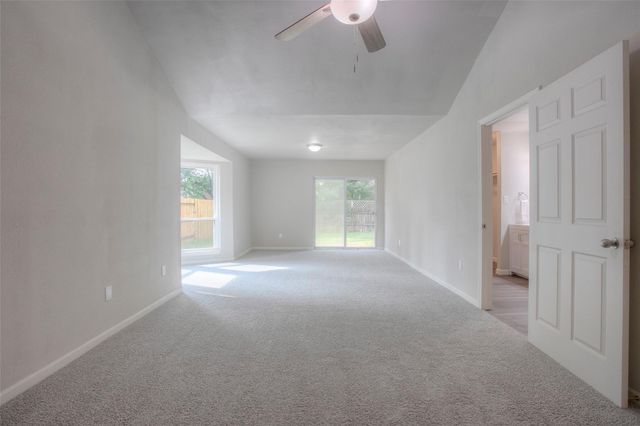 24605 Camwood Ct Road, Huntsville, TX 77320