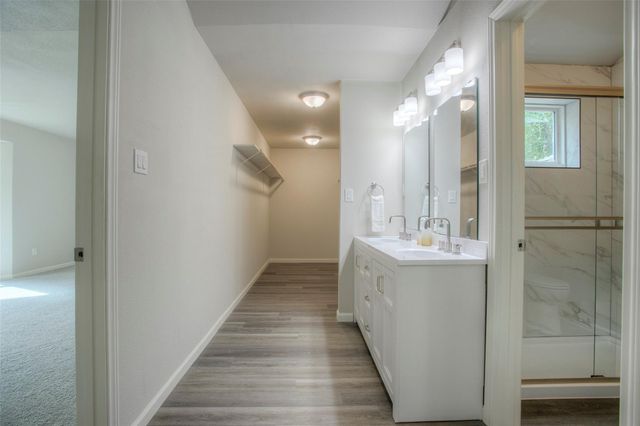 24605 Camwood Ct Road, Huntsville, TX 77320