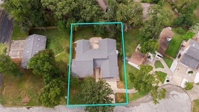 24605 Camwood Ct Road, Huntsville, TX 77320