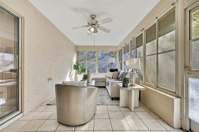 6071 ZIRKELS CIRCLE, Brooksville, FL 34604