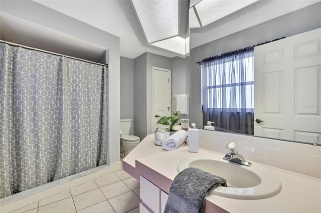 6071 ZIRKELS CIRCLE, Brooksville, FL 34604