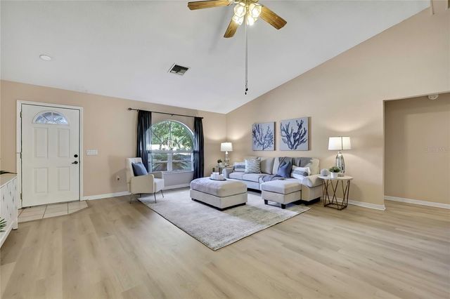 6071 ZIRKELS CIRCLE, Brooksville, FL 34604