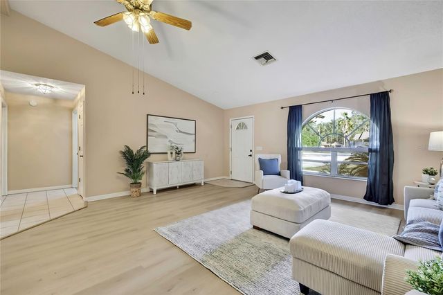 6071 ZIRKELS CIRCLE, Brooksville, FL 34604