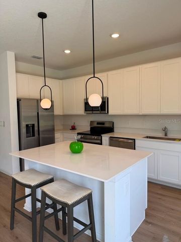 2954 SAVOIR AVENUE, Davenport, FL 33837