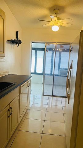 7394 NW 34th St, Lauderhill, FL 33319