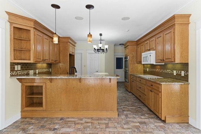 166 Steep Hollow, Hattiesburg, MS 39402