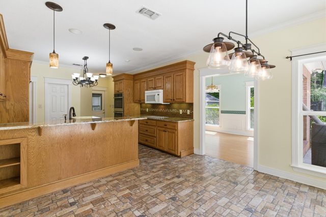 166 Steep Hollow, Hattiesburg, MS 39402