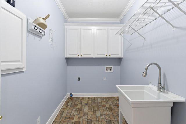 166 Steep Hollow, Hattiesburg, MS 39402