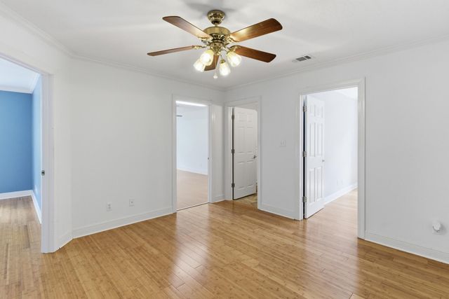 166 Steep Hollow, Hattiesburg, MS 39402
