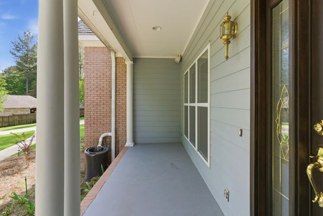 166 Steep Hollow, Hattiesburg, MS 39402