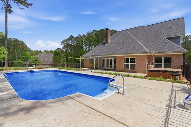 166 Steep Hollow, Hattiesburg, MS 39402
