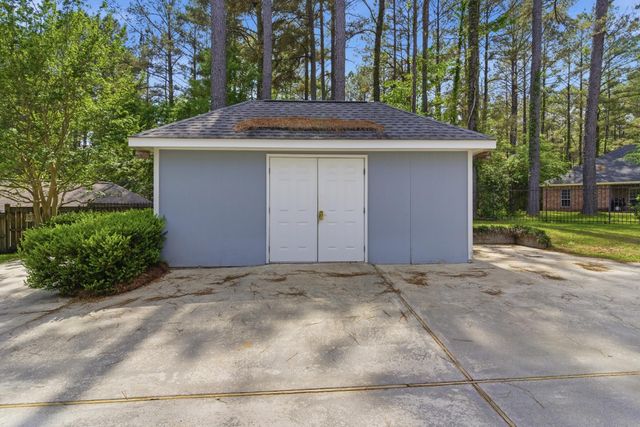 166 Steep Hollow, Hattiesburg, MS 39402