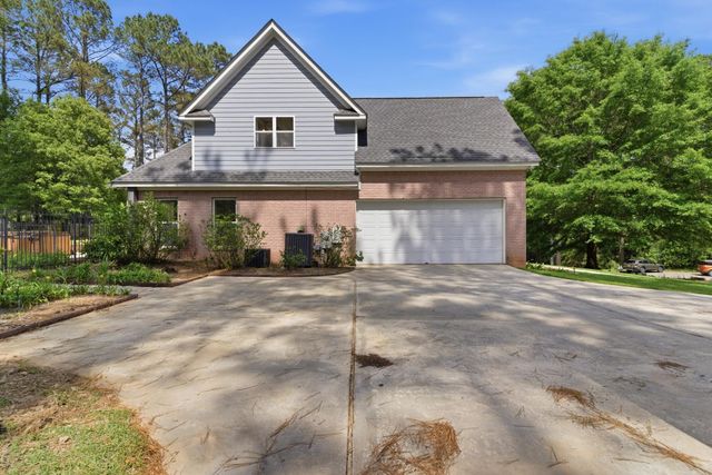 166 Steep Hollow, Hattiesburg, MS 39402