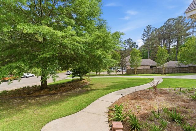 166 Steep Hollow, Hattiesburg, MS 39402