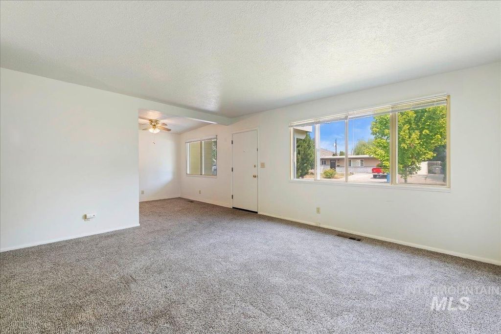 6315 W Dorian Street, Boise, ID 83709 photo 3