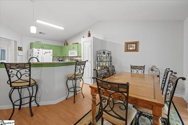 658 Timber Walk Drive, Simpsonville, SC 29681