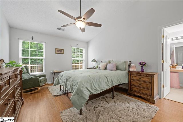 658 Timber Walk Drive, Simpsonville, SC 29681