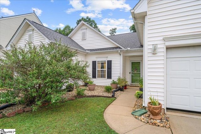 658 Timber Walk Drive, Simpsonville, SC 29681