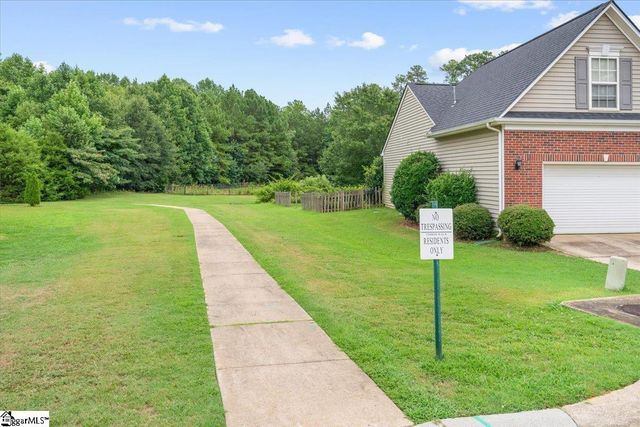 658 Timber Walk Drive, Simpsonville, SC 29681