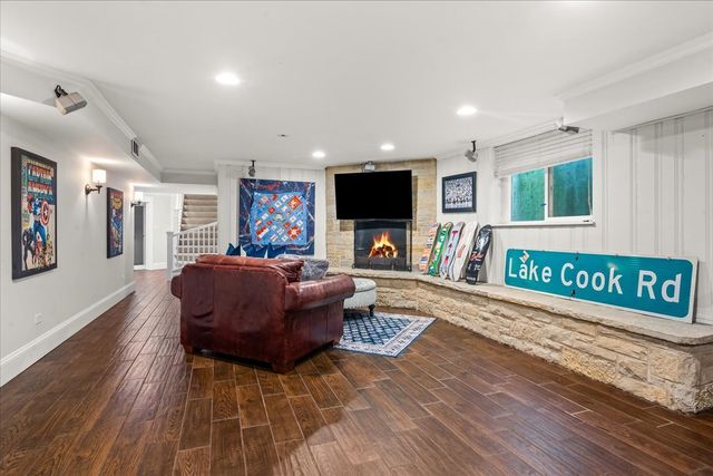 1087 Bluff Road, Glencoe, IL 60022