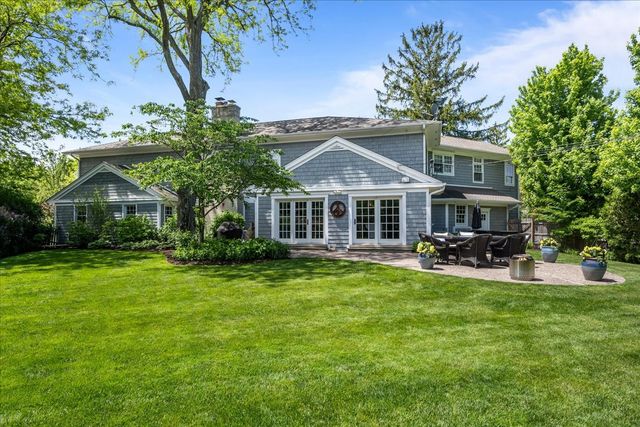 1087 Bluff Road, Glencoe, IL 60022