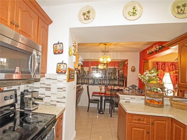 14982 SW 297th Ter, Homestead, FL 33033