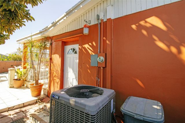 14982 SW 297th Ter, Homestead, FL 33033