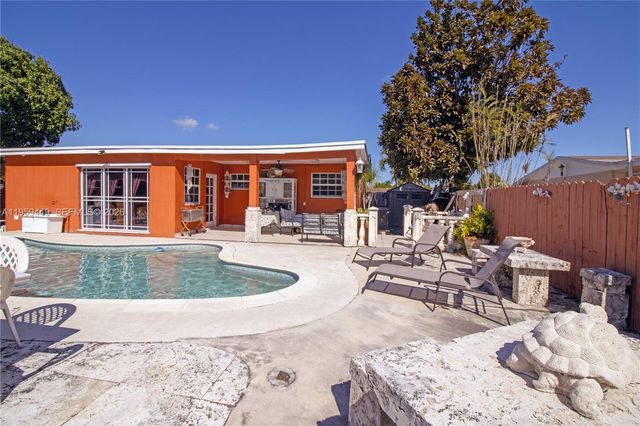 14982 SW 297th Ter, Homestead, FL 33033