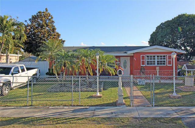 14982 SW 297th Ter, Homestead, FL 33033