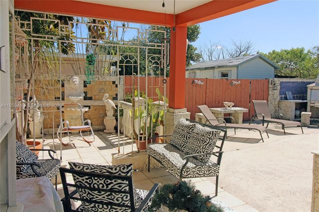 14982 SW 297th Ter, Homestead, FL 33033