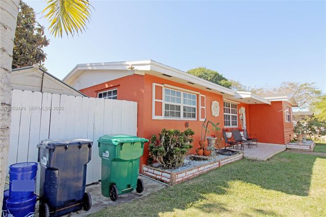 14982 SW 297th Ter, Homestead, FL 33033