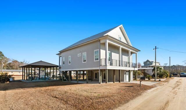 51 Childers Lane, Freeport, FL 32439