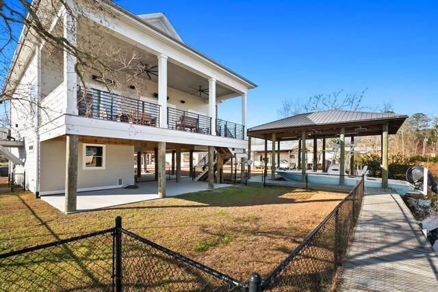 51 Childers Lane, Freeport, FL 32439