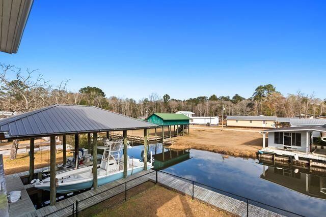 51 Childers Lane, Freeport, FL 32439