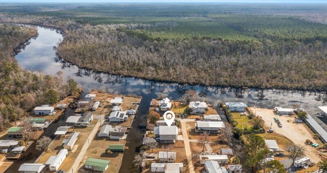 51 Childers Lane, Freeport, FL 32439