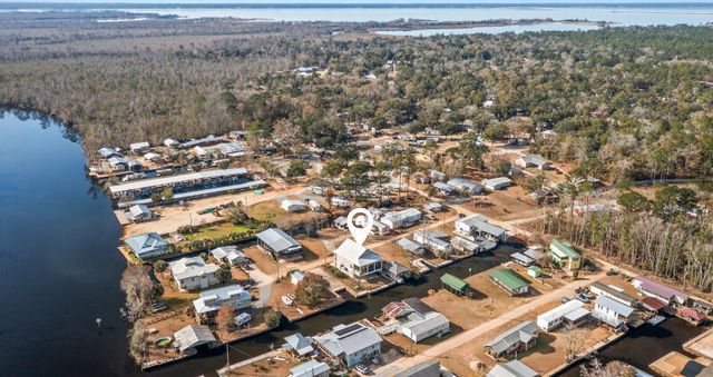 51 Childers Lane, Freeport, FL 32439